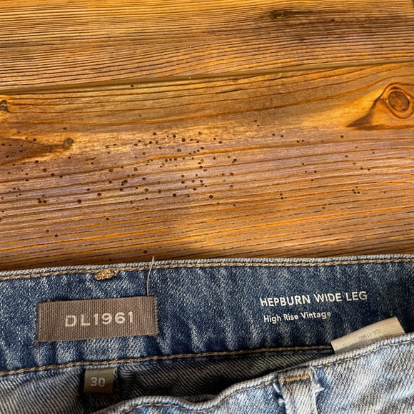 DL1961 Hepburn jeans - Picture 5 of 9